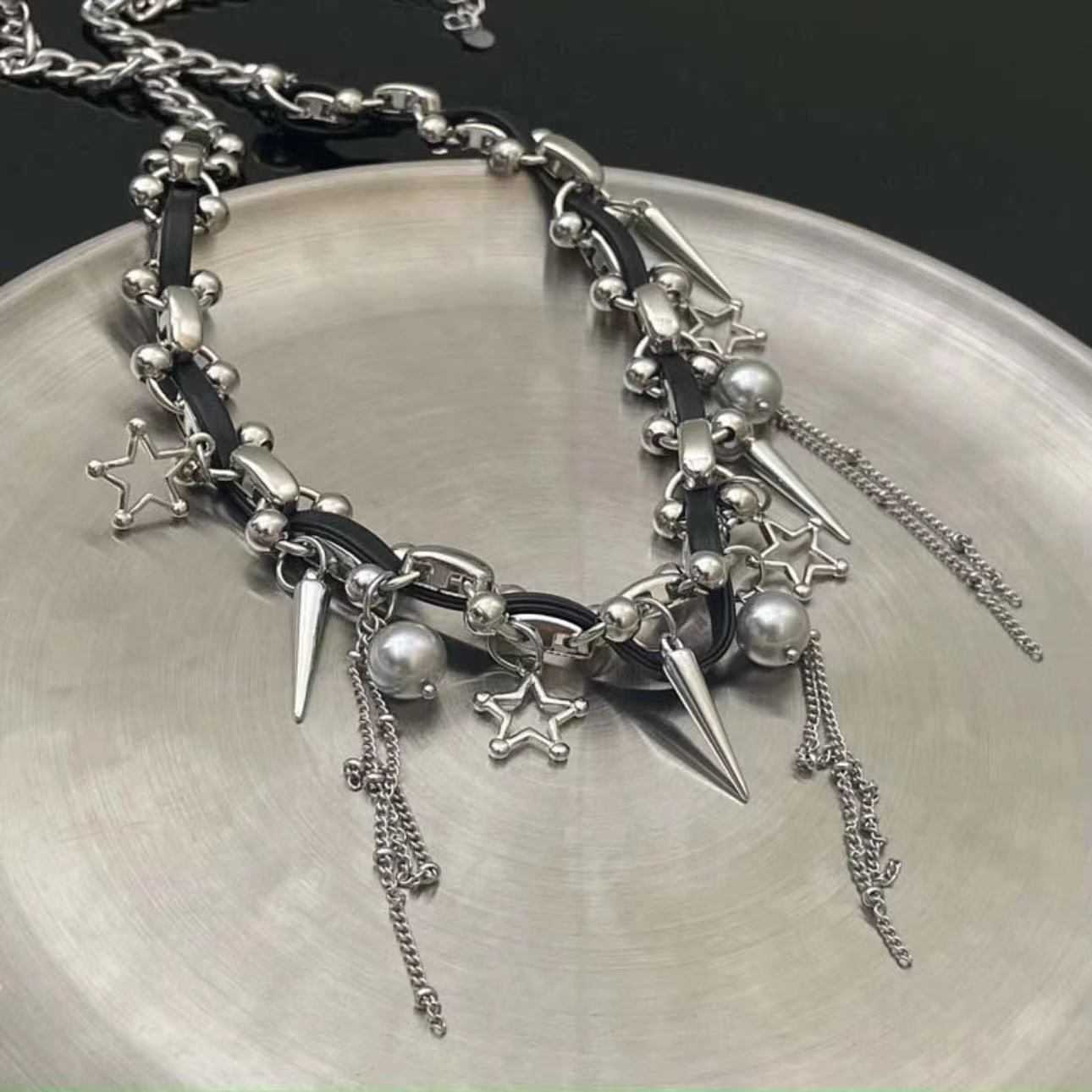 Wholesale Tassel rivet beaded collar necklace